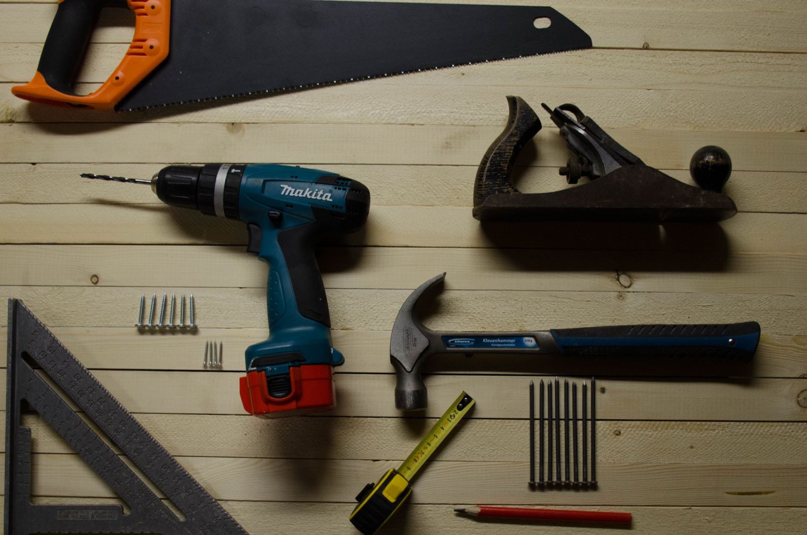 Save on redecorating with an eBay discount code